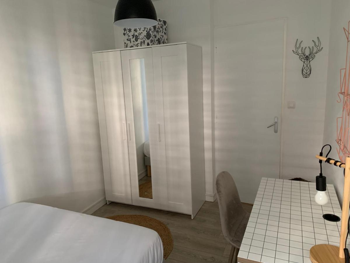 Au Coeur Du Parc Apartment Lyon Luaran gambar